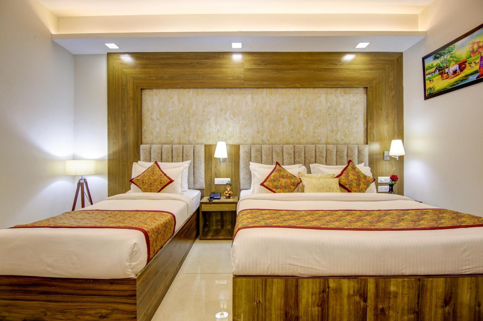 Hotel Deluxe Stay Inn - Near Delhi Airport New Delhi Exterior foto