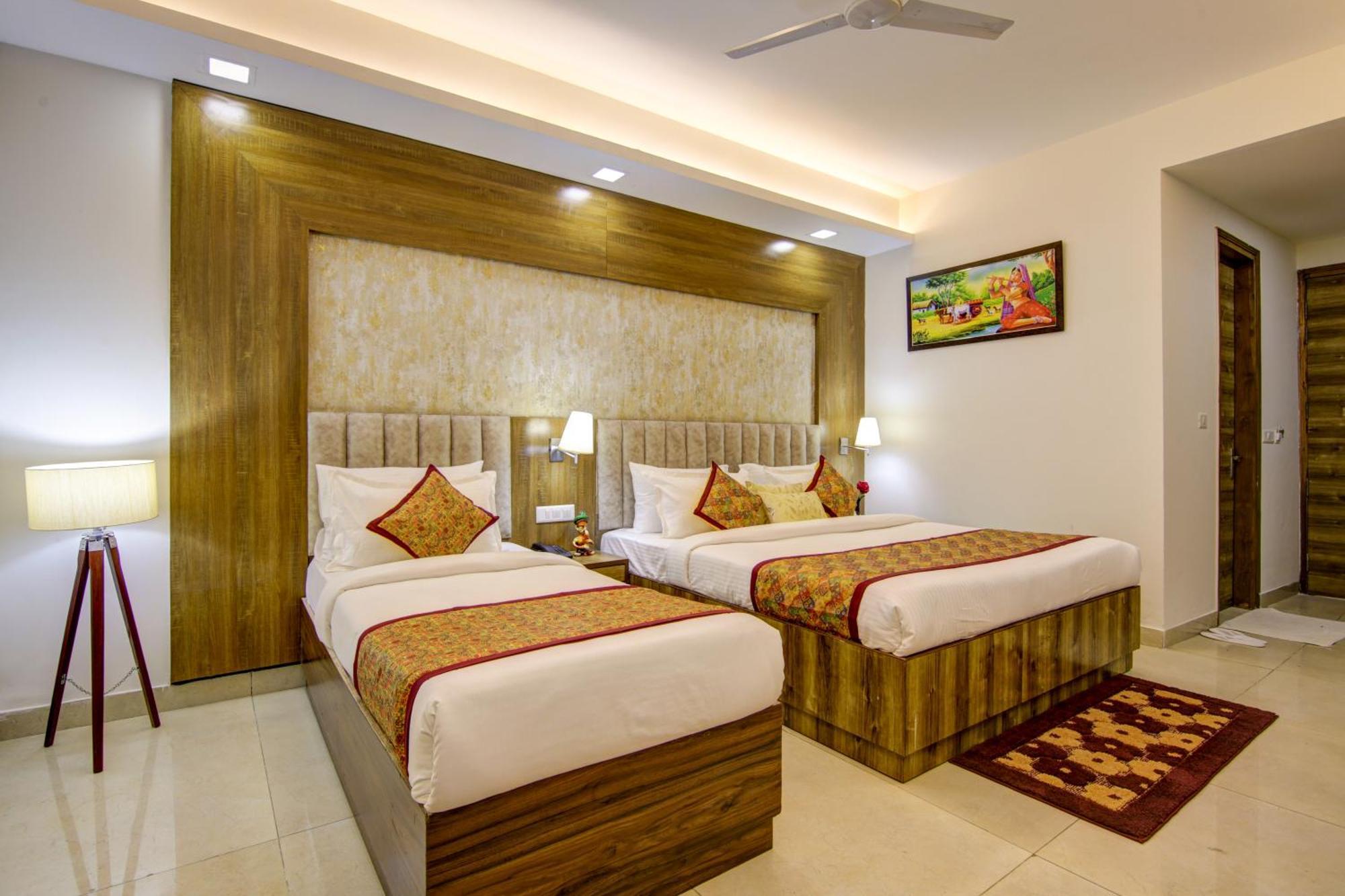 Hotel Deluxe Stay Inn - Near Delhi Airport New Delhi Exterior foto